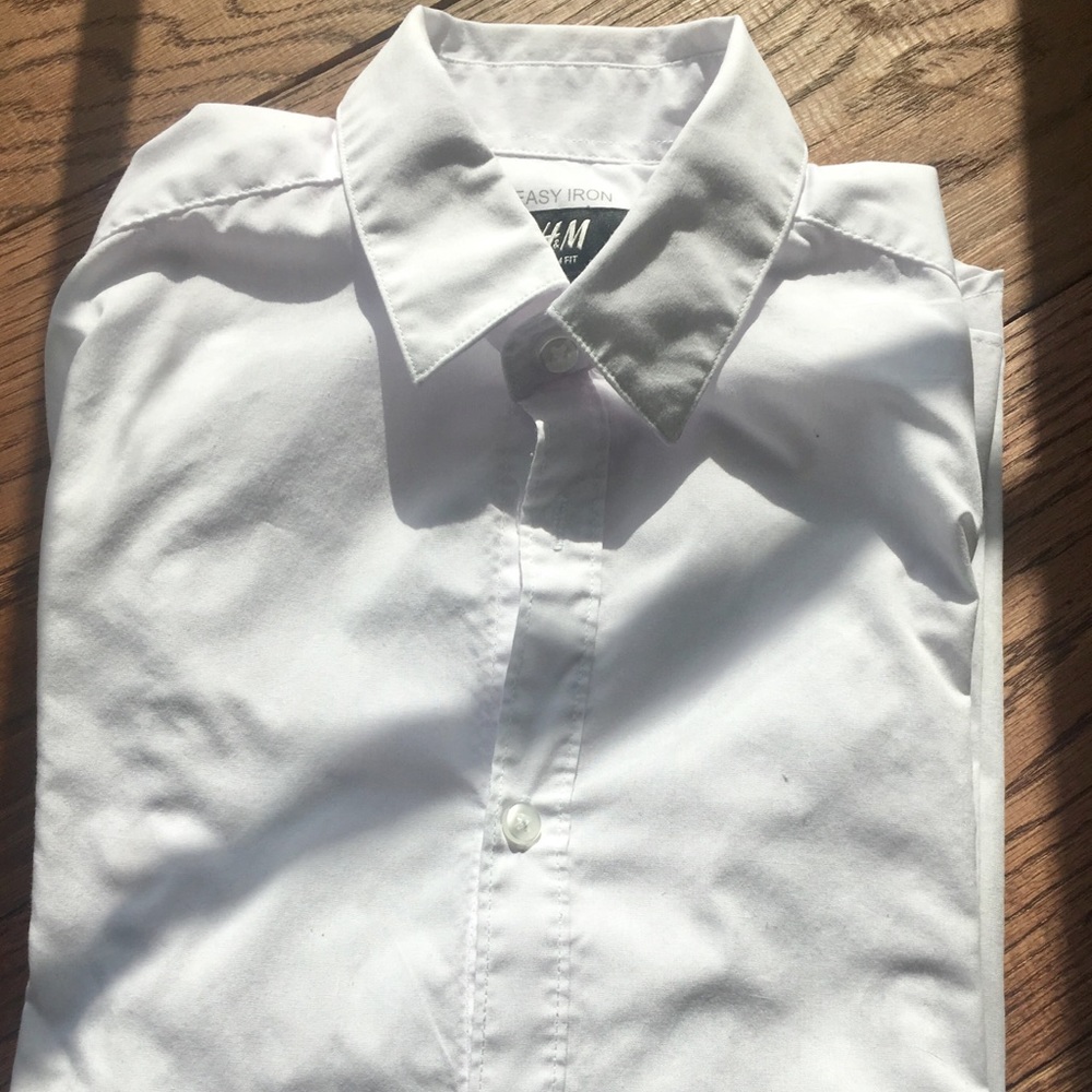 H&M men’s long sleeve dress shirt
